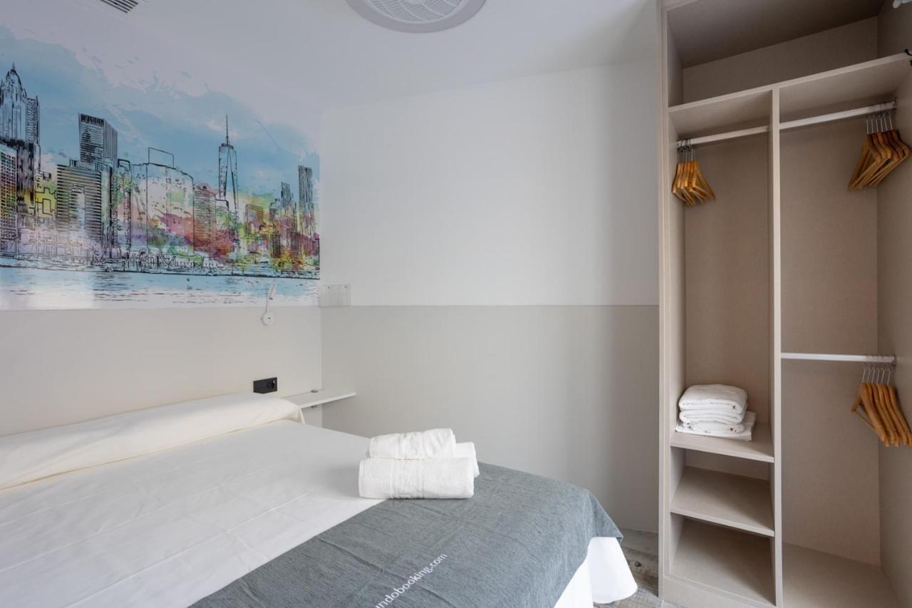 MUNDOBOOKING Centro Levante Benidorm Buitenkant foto
