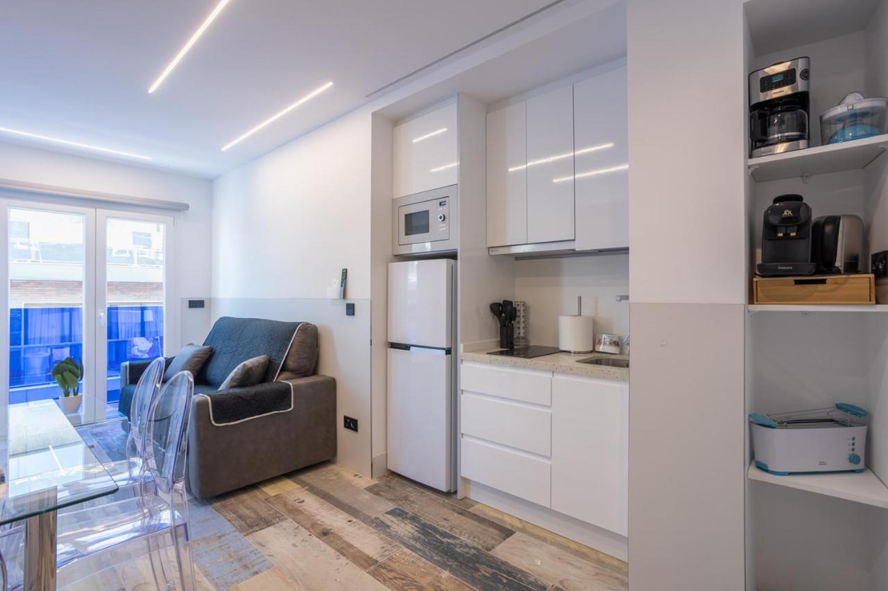 MUNDOBOOKING Centro Levante Benidorm Buitenkant foto